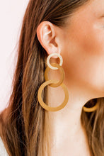 Load image into Gallery viewer, Camilia Earring