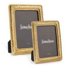Load image into Gallery viewer, 5 x 7 Gold Classic Heritage Picture Frame