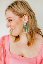 Load image into Gallery viewer, Kennedy Bahama Mama Earrings
