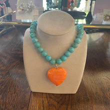 Load image into Gallery viewer, Heart Beaded Necklace