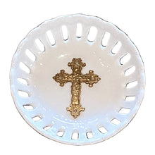 Load image into Gallery viewer, Pierced Scalloped Ring Dish