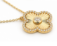 Load image into Gallery viewer, 14K Yellow Gold 0.24cts Petite Clover Diamond Medallion Necklace