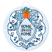 Load image into Gallery viewer, Vintage Chinoiserie Crest Door Hanger