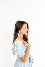 Load image into Gallery viewer, Kennedy White Shell Earrings