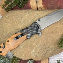 Load image into Gallery viewer, American Flag Lasered Pocket Knife