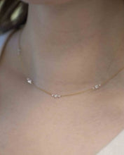 Load image into Gallery viewer, 1.10 ct Graduated Drilled Diamond Station Necklace