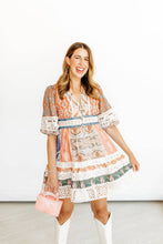 Load image into Gallery viewer, Kaelyn Honey Earrings