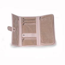 Load image into Gallery viewer, Hayley Cream Jewelry Clutch