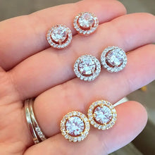 Load image into Gallery viewer, Crystal Round Stud Earrings