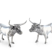 Load image into Gallery viewer, Pewter Steers Salt & Pepper Set