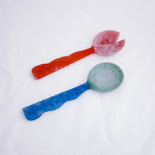 Load image into Gallery viewer, Resin Rio Bubble Salad Servers