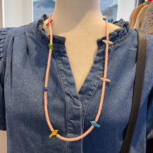 Load image into Gallery viewer, Long Fetish Birds Necklace
