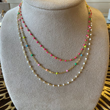 Load image into Gallery viewer, 16&quot; Beaded Enamel Chain Necklace

