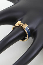 Load image into Gallery viewer, Enamel H Design Ring
