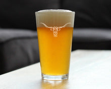 Load image into Gallery viewer, Longhorn Pint Glass for Beer - 16 oz.
