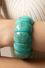 Load image into Gallery viewer, Color-Block Acrylic Stretch Cord Bracelet
