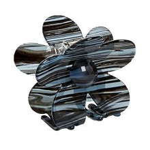 Load image into Gallery viewer, Floral Shaped Claw Clip
