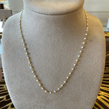Load image into Gallery viewer, 16&quot; Beaded Enamel Chain Necklace
