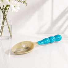 Load image into Gallery viewer, Turquoise Resin Rio Bubble Ice Scoop
