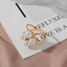 Load image into Gallery viewer, Scarf Holder Slider Ring
