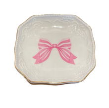 Load image into Gallery viewer, Bon Bon Dish
