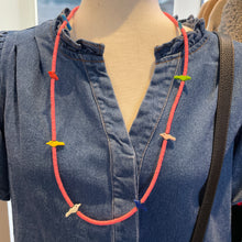 Load image into Gallery viewer, Long Fetish Birds Necklace
