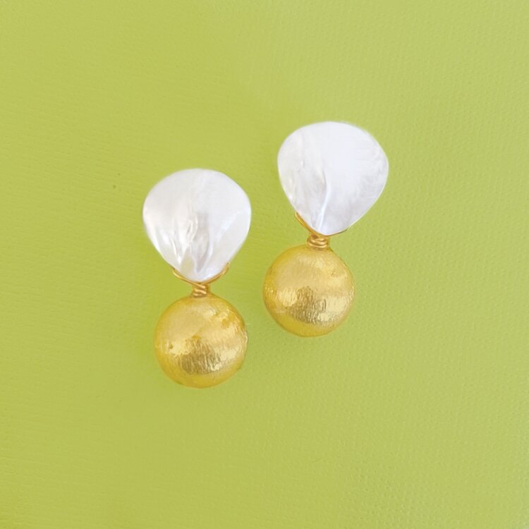 Chestnut Pearl and Gold Earrings