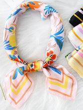 Load image into Gallery viewer, Floral Print Scarf

