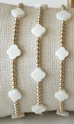 Pearl Clover Bracelet