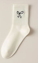 Load image into Gallery viewer, Women&#39;s Embroidered Bow Crew Socks
