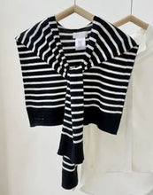 Load image into Gallery viewer, Stripe Knitted Outer Shawl
