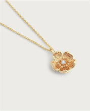 Load image into Gallery viewer, Wildflowers Gold Pendant Necklace
