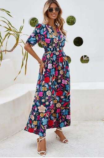 Green Retro Floral Printed Split Neck Maxi Dress