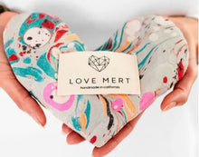 Load image into Gallery viewer, Eye Love Pillow
