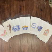 Load image into Gallery viewer, Linen Guest Towels
