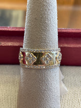 Load image into Gallery viewer, 18K Yellow Gold Wide Band with 5 Diamond Clovers and Diamond Borders
