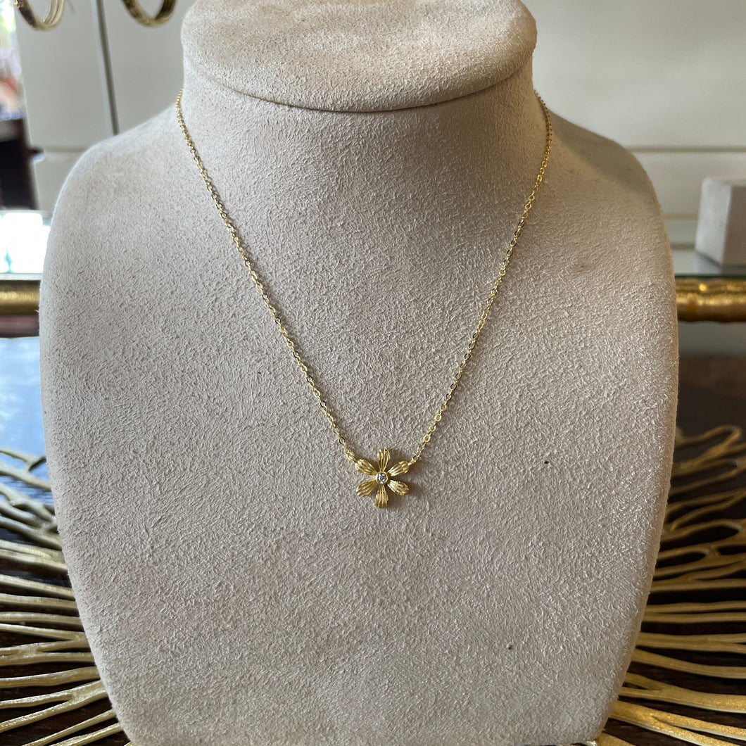 Gold Daisy Necklace