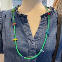 Load image into Gallery viewer, Long Fetish Birds Necklace
