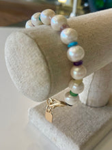 Load image into Gallery viewer, Multipearl Bracelet
