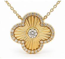 Load image into Gallery viewer, 14K Yellow Gold 0.24cts Petite Clover Diamond Medallion Necklace
