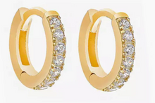 Load image into Gallery viewer, Tiny Everyday Diamond Huggies
