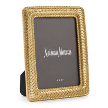 Load image into Gallery viewer, 4 x 6 Gold Classic Heritage Picture Frame
