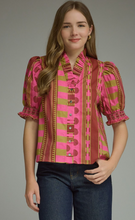 Load image into Gallery viewer, Entro Mixed Print Short Sleeve Top
