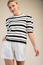 Load image into Gallery viewer, Round Neck Short Sleeve Black and White Knit Top
