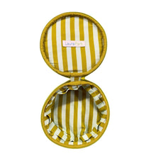 Load image into Gallery viewer, Dogwood Round Jewelry Case
