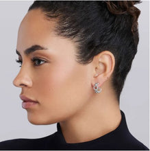 Load image into Gallery viewer, LAGOS Sterling Silver Caviar Link Oval Hoop Earrings
