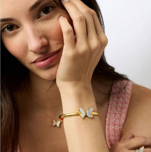 Load image into Gallery viewer, Papillon Hinge Bangle

