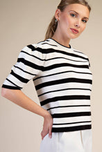 Load image into Gallery viewer, Round Neck Short Sleeve Black and White Knit Top
