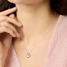 Load image into Gallery viewer, Silver Bloom Delicate Necklace
