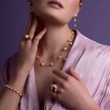 Load image into Gallery viewer, Half Pearl &amp; Chain Magnet Bracelet
